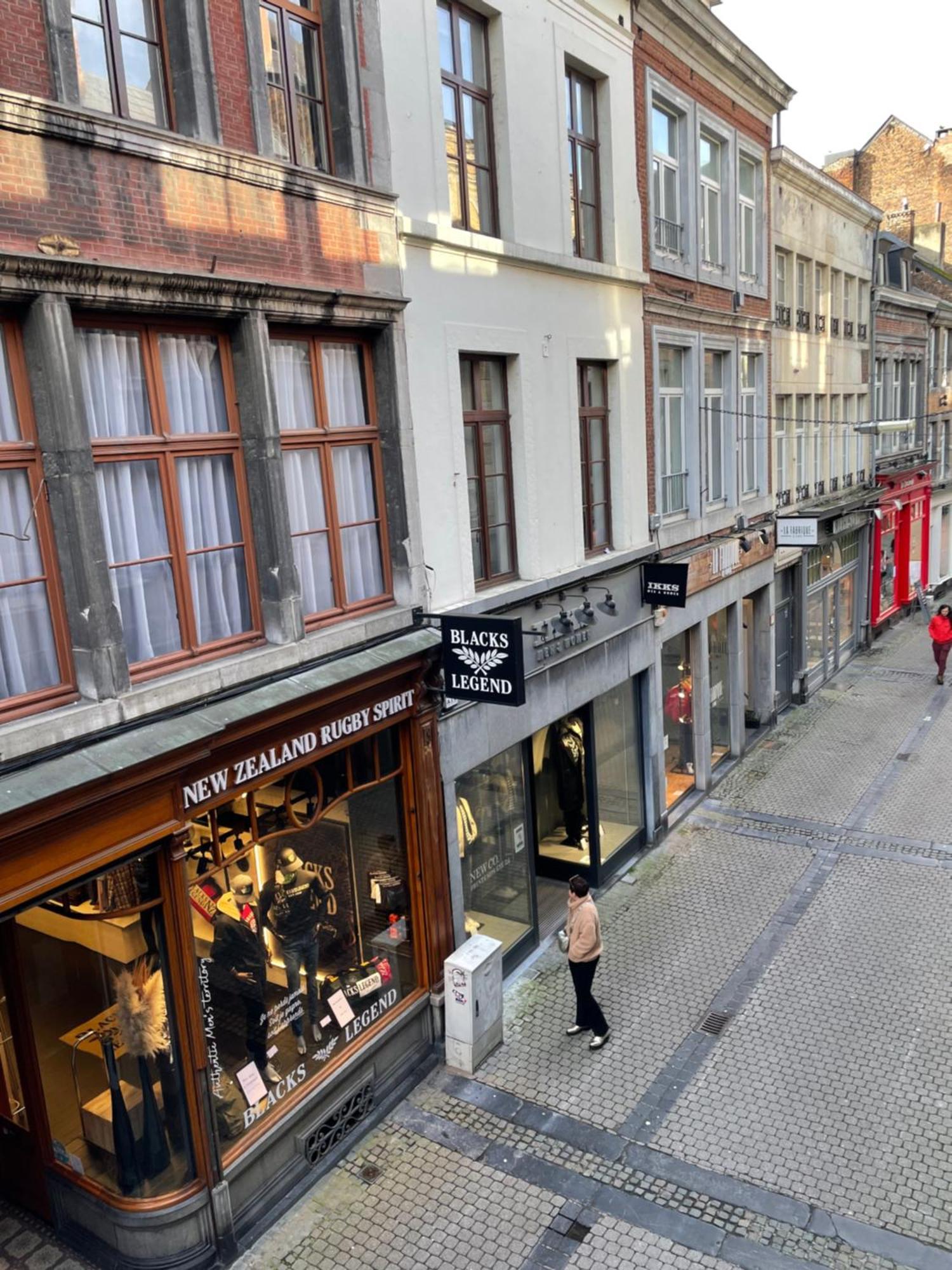 Suite 26-Appartement Au Coeur De Namur Esterno foto