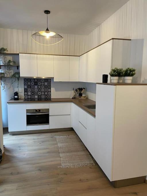 Suite 26-Appartement Au Coeur De Namur Esterno foto