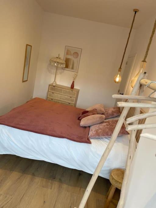 Suite 26-Appartement Au Coeur De Namur Esterno foto